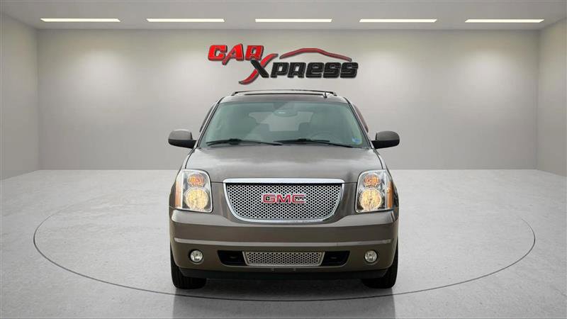 Used 2013 GMC Yukon Denali image 5