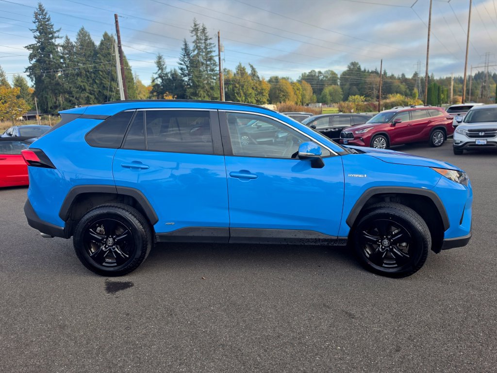 Used 2020 Toyota RAV4 LE w/ All Weather Liner Package AWD/4WD image 4