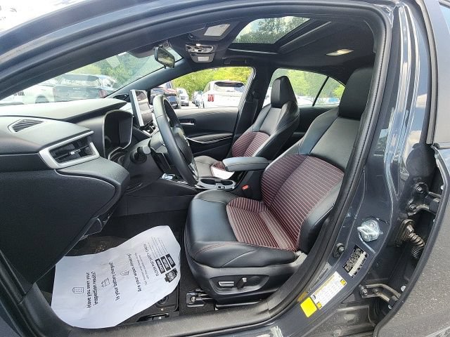 Used 2025 Toyota Corolla XSE FWD image 23