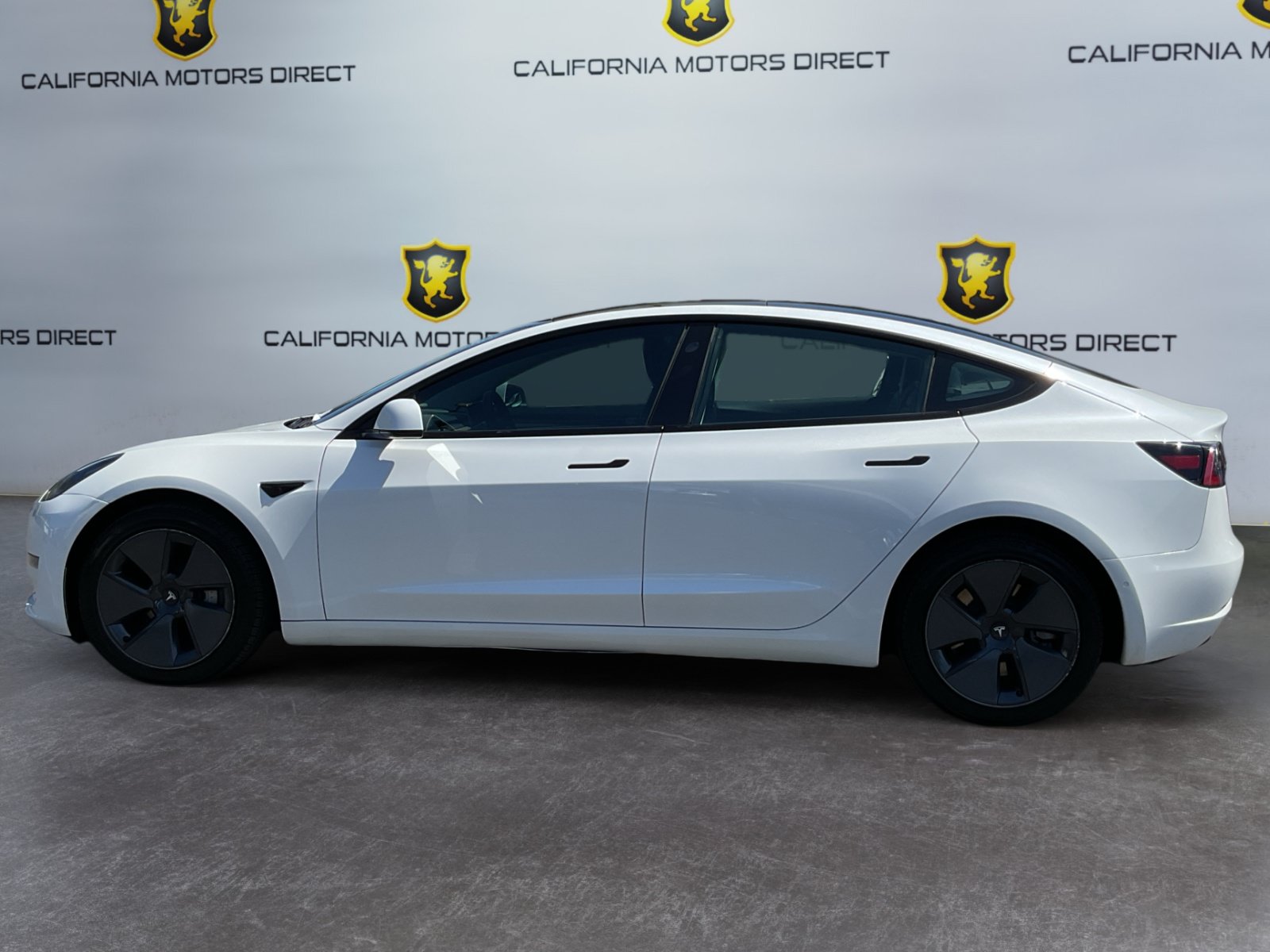 Used 2022 Tesla Model 3 Long Range AWD/4WD image 8