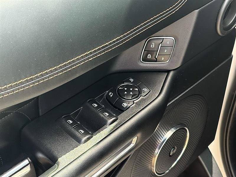 Used 2020 Ford Expedition Platinum AWD/4WD image 19