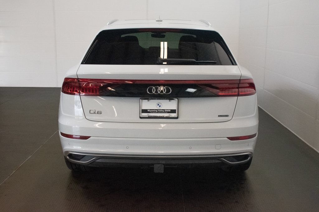 Used 2023 Audi Q8 Premium Plus AWD/4WD image 5