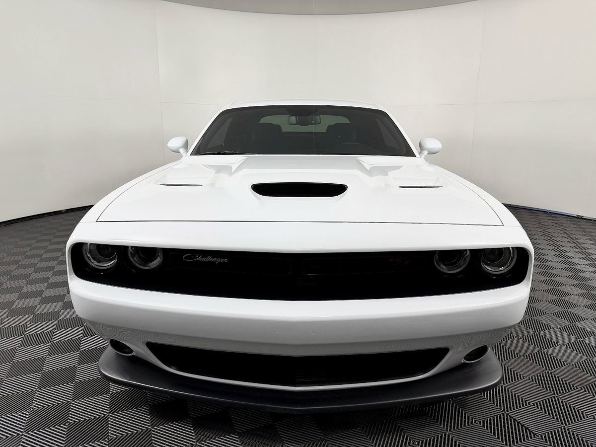Used 2022 Dodge Challenger R/T Scat Pack w/ Dynamics Package RWD image 4