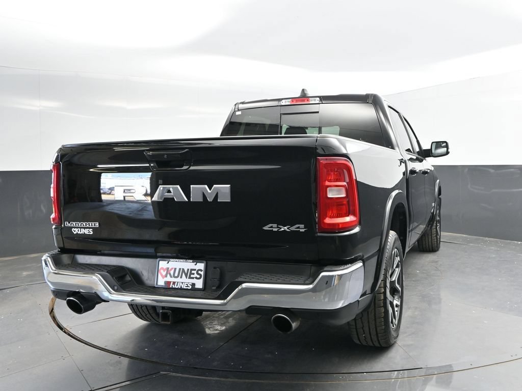 Used 2025 RAM 1500 Laramie AWD/4WD image 9