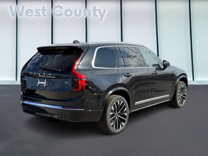 New 2026 Volvo XC90 B6 Ultra w/ Protection Package image 3