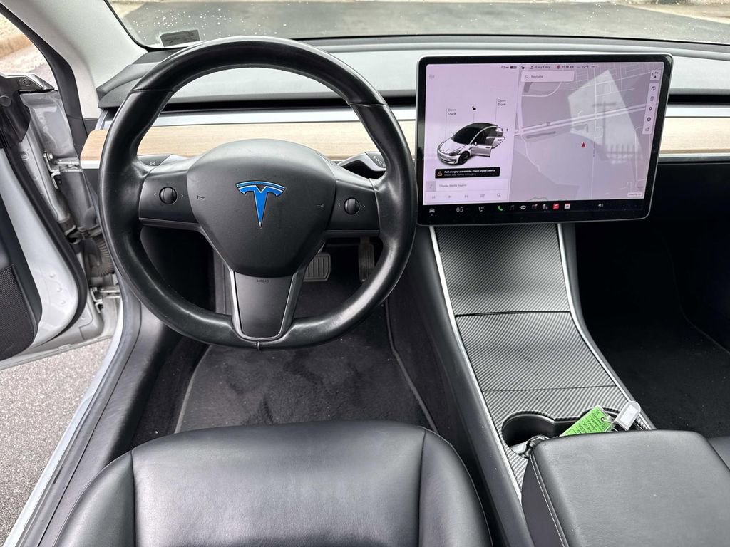 Used 2018 Tesla Model 3 Long Range RWD image 7