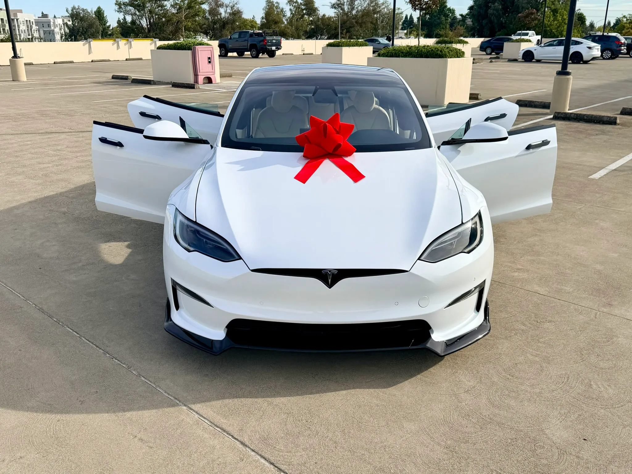 Used 2022 Tesla Model S Standard Range AWD/4WD image 76