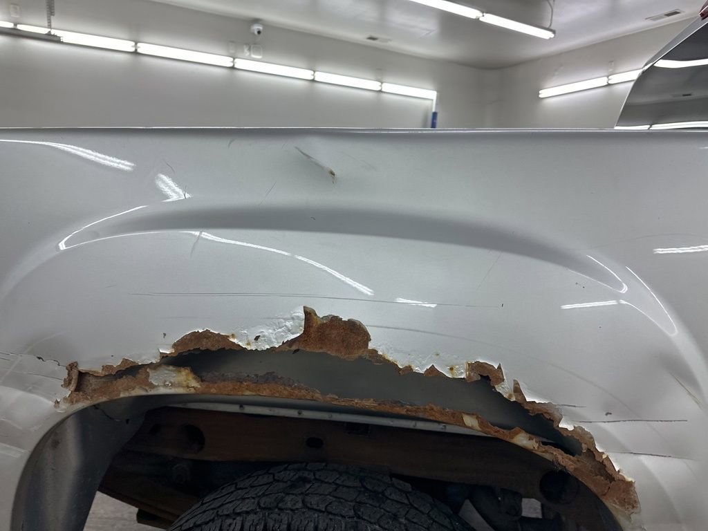 Used 2011 GMC Sierra 1500 SLE w/ Power Tech Package image 15