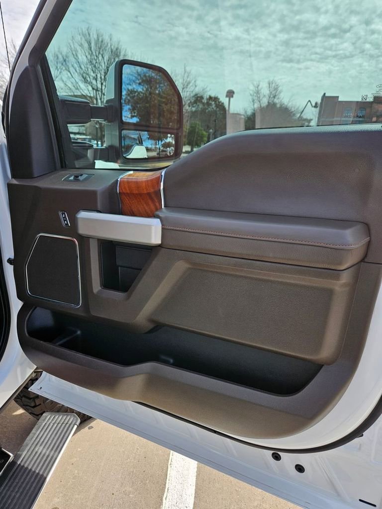 Used 2020 Ford F250 King Ranch w/ Tremor Off-Road Package AWD/4WD image 21