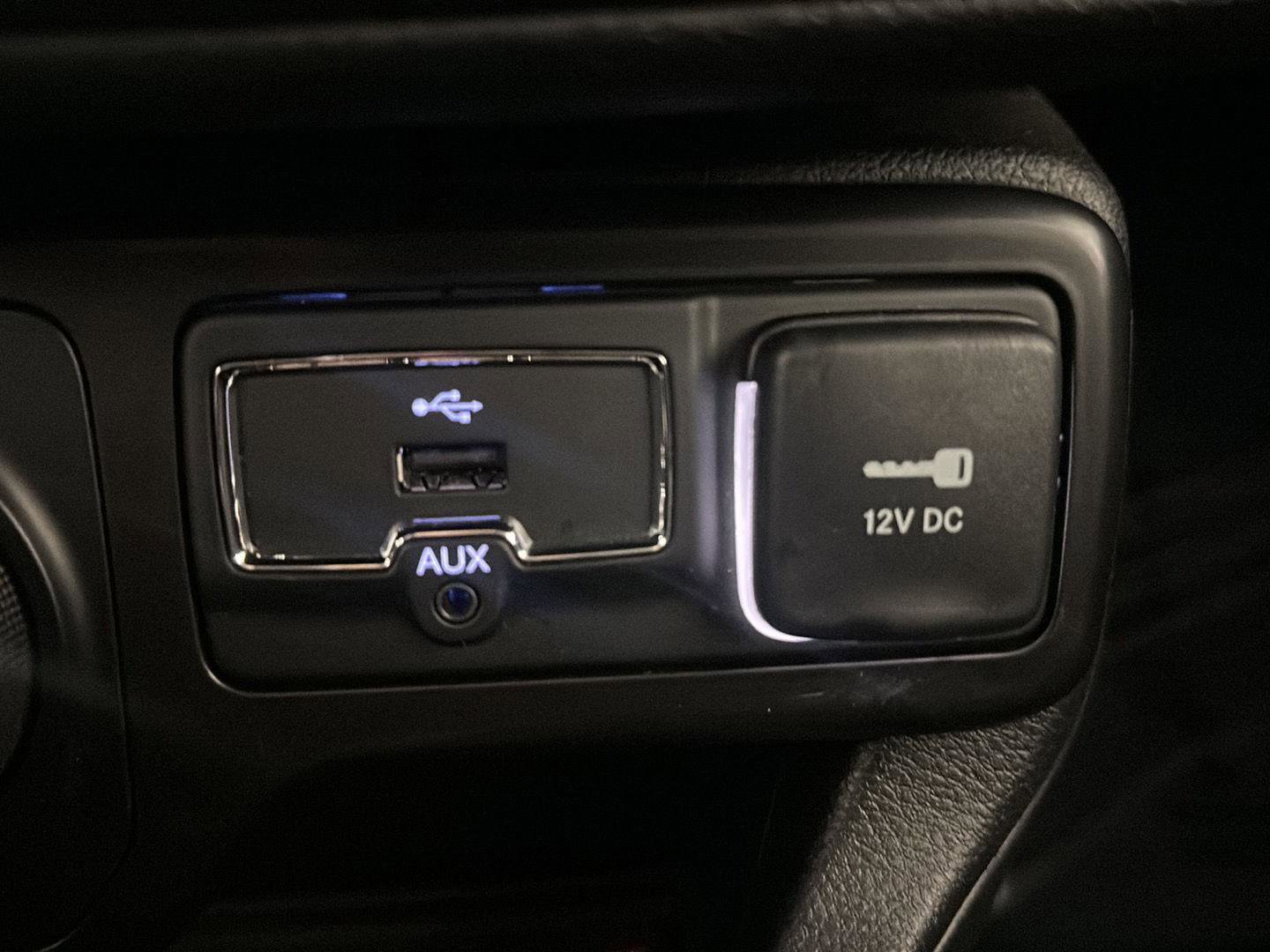 Used 2022 Jeep Renegade Latitude image 13