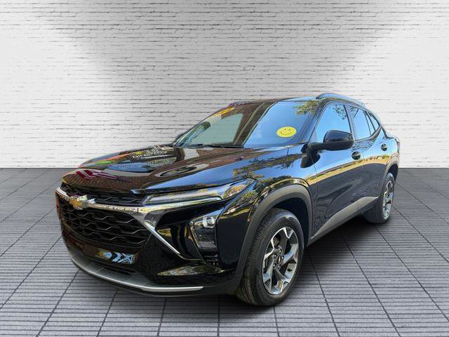 Used 2024 Chevrolet Trax LT image 7