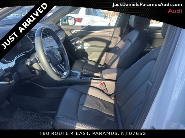 Used 2023 Audi Q3 2.0T Premium Plus w/ Premium Plus Package image 12