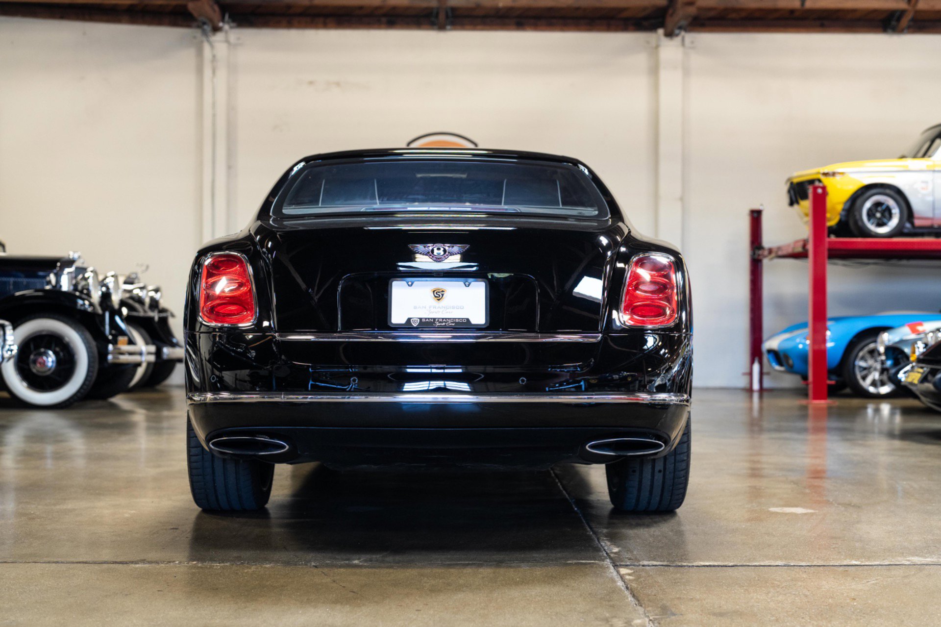 Used 2014 Bentley Mulsanne image 12