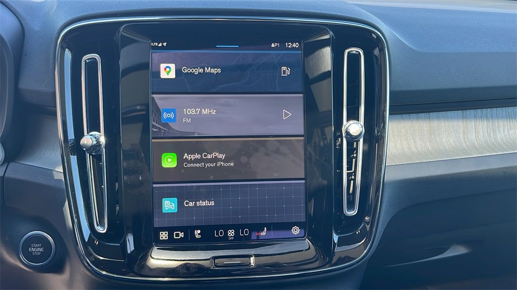 Certified 2025 Volvo XC40 B5 Plus image 19