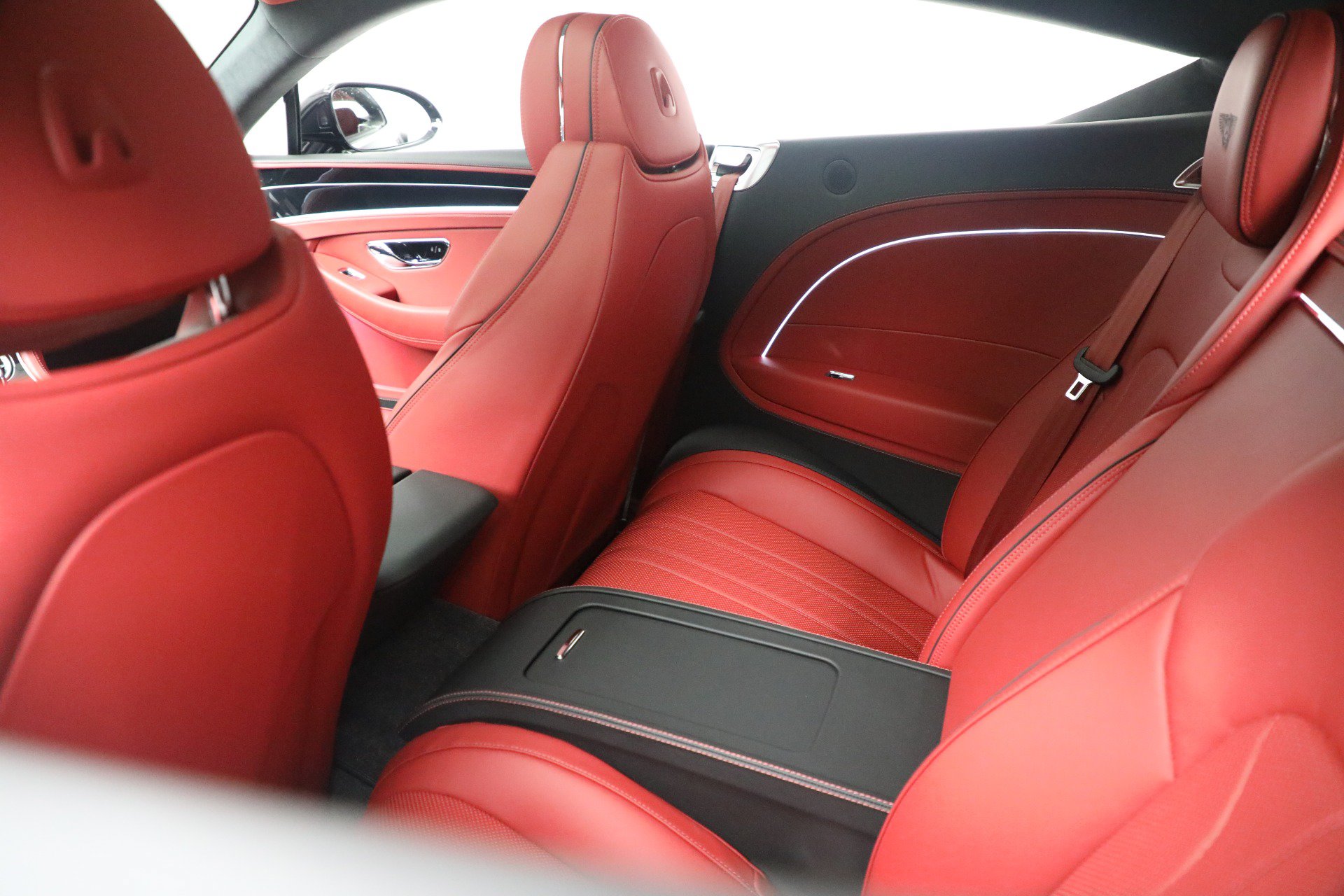 Certified 2023 Bentley Continental GT Mulliner AWD/4WD image 24