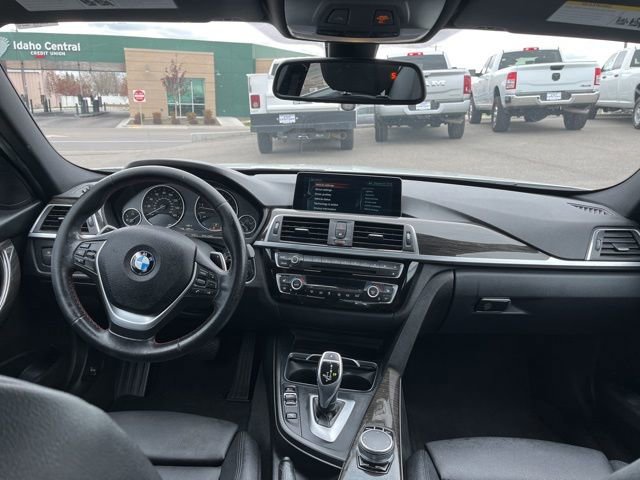 Used 2017 BMW 330i Sedan RWD image 30