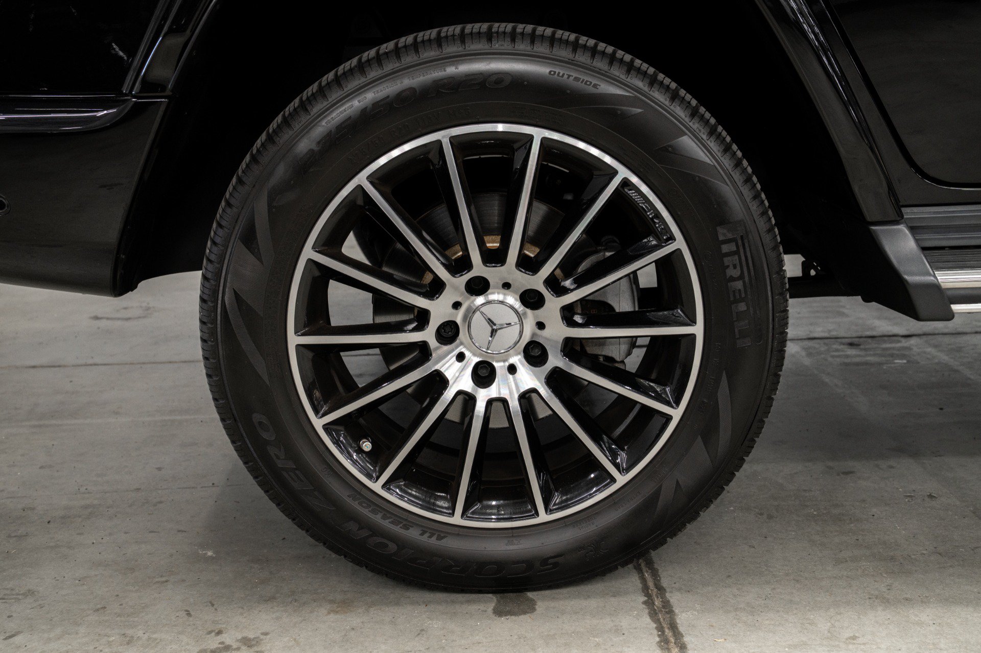 Used 2022 Mercedes-Benz G 550 image 48