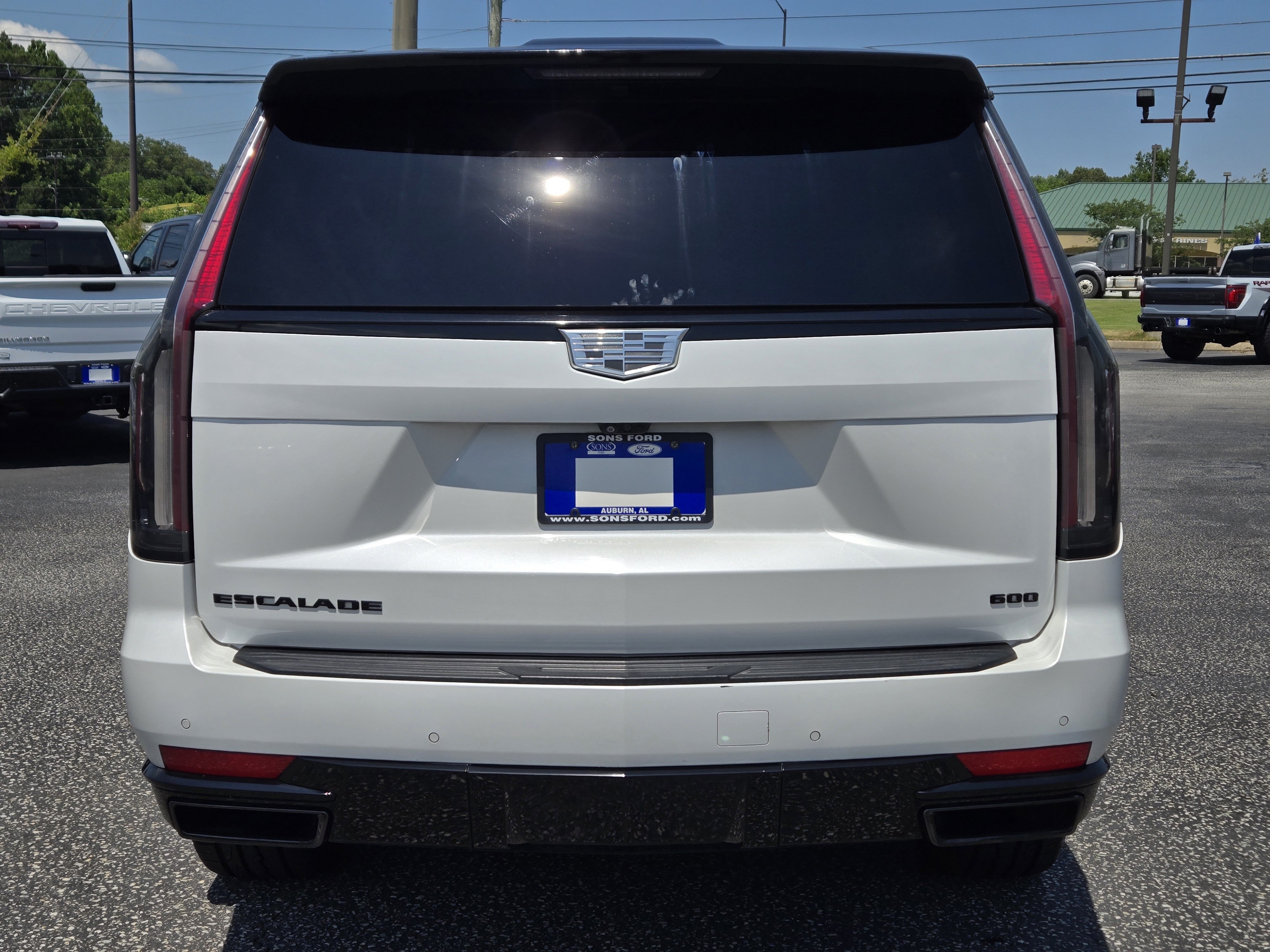 Used 2021 Cadillac Escalade Sport w/ LPO, ONYX Package RWD image 9