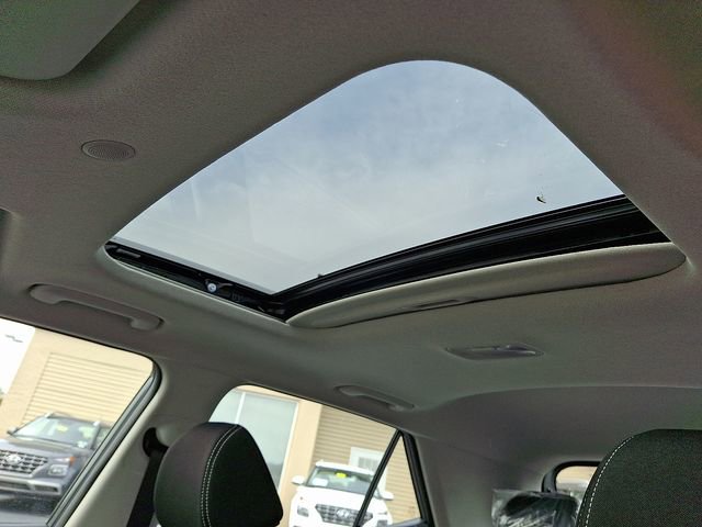 New 2026 Hyundai Venue SEL image 8