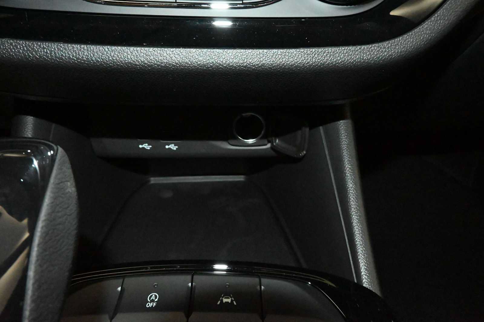 New 2026 Buick Envista Sport Touring w/ Convenience I Package FWD image 19