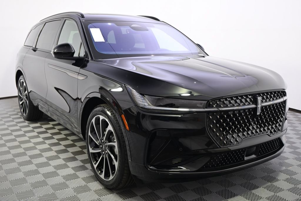 New 2026 Lincoln Nautilus Black Label image 8