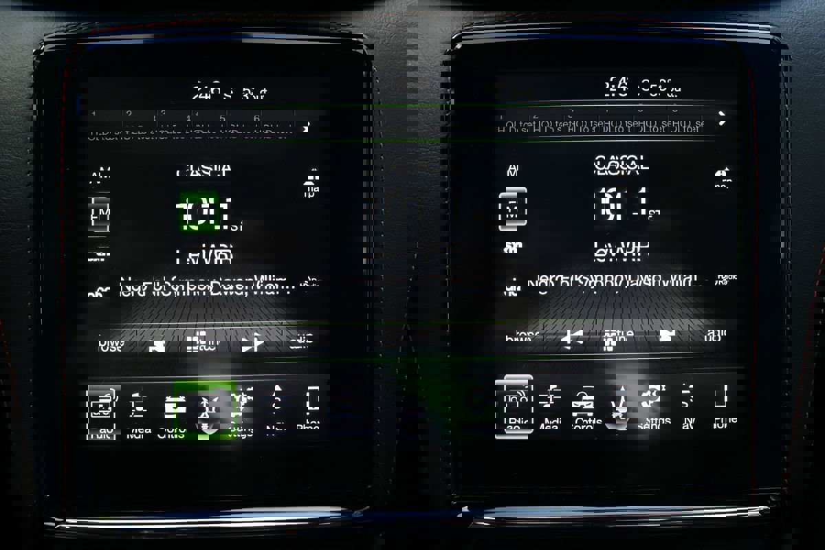 Used 2018 Maserati GranTurismo Sport image 25