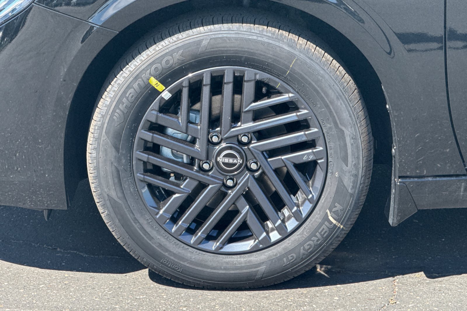 New 2026 Nissan Sentra SV w/ SV Convenience Package FWD image 24