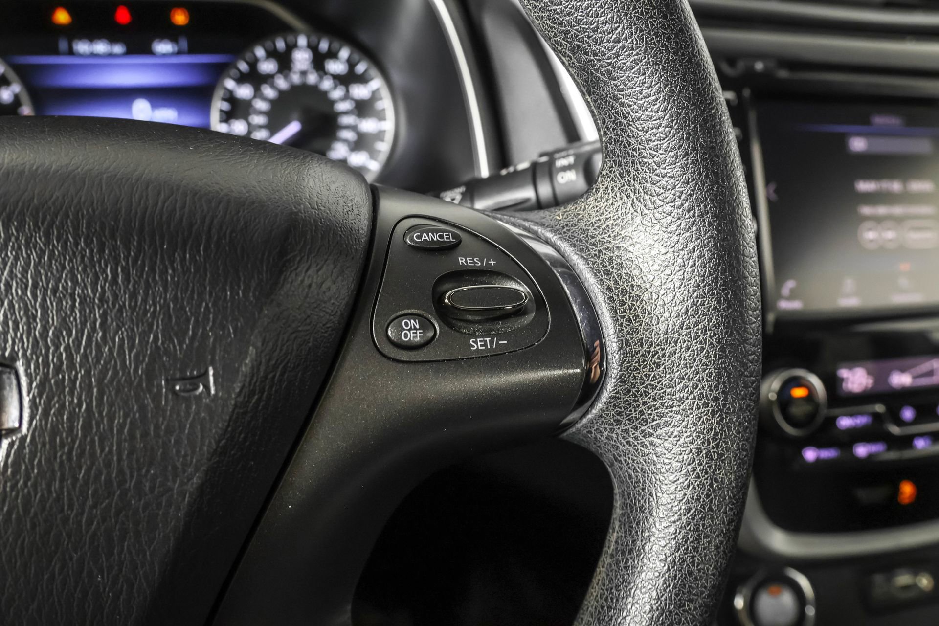 Used 2019 Nissan Murano S image 29