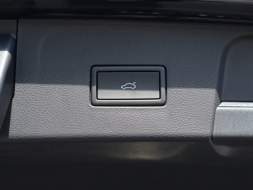 New 2026 Volkswagen Atlas SE AWD/4WD image 16