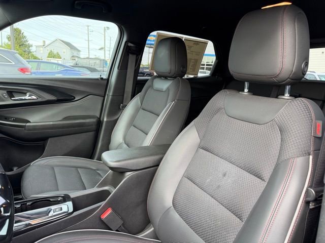 Used 2023 Chevrolet TrailBlazer RS w/ Convenience Package AWD/4WD image 17
