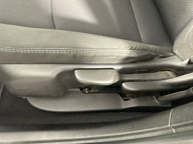 Used 2017 Chevrolet Cruze LT image 20