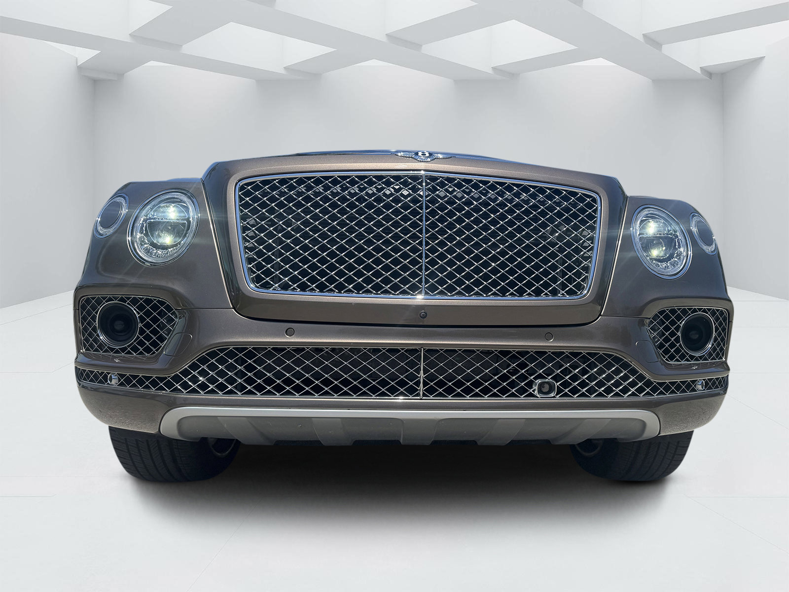 Used 2018 Bentley Bentayga image 8
