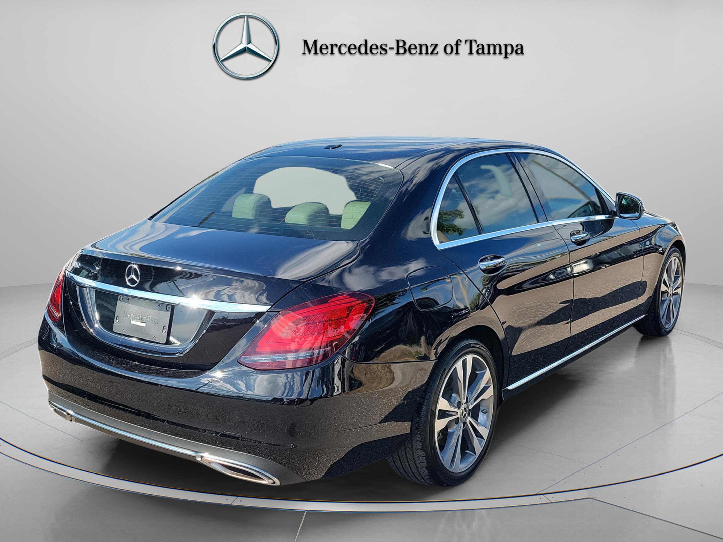 Used 2021 Mercedes-Benz C 300 Sedan image 3