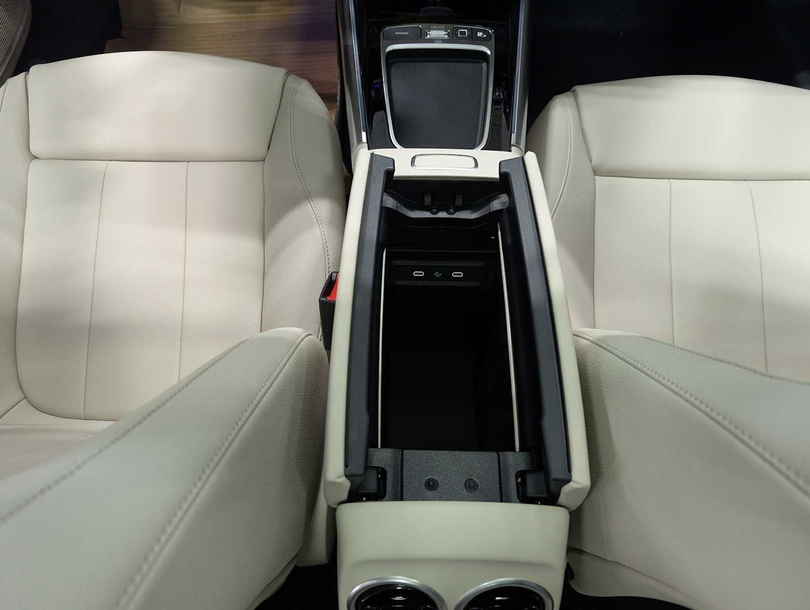 New 2026 Mercedes-Benz GLA 250 4MATIC image 19