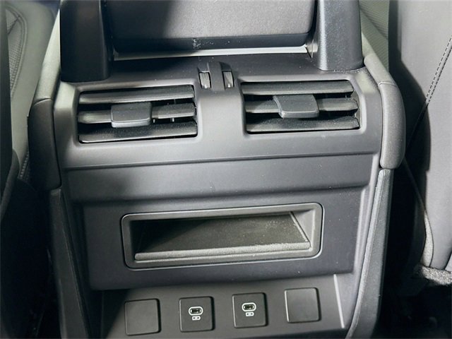 Certified 2025 Land Rover Defender 110 S image 27