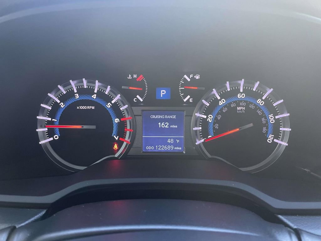 Used 2019 Toyota 4Runner SR5 image 33