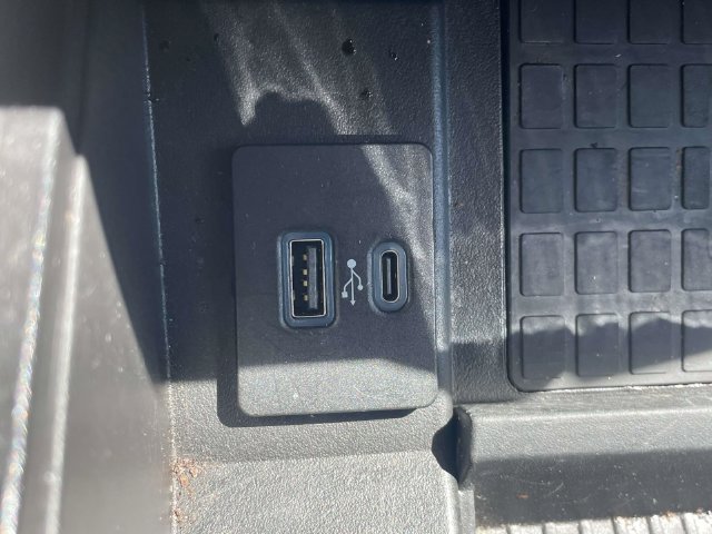 Used 2021 Ford Expedition XLT RWD image 19