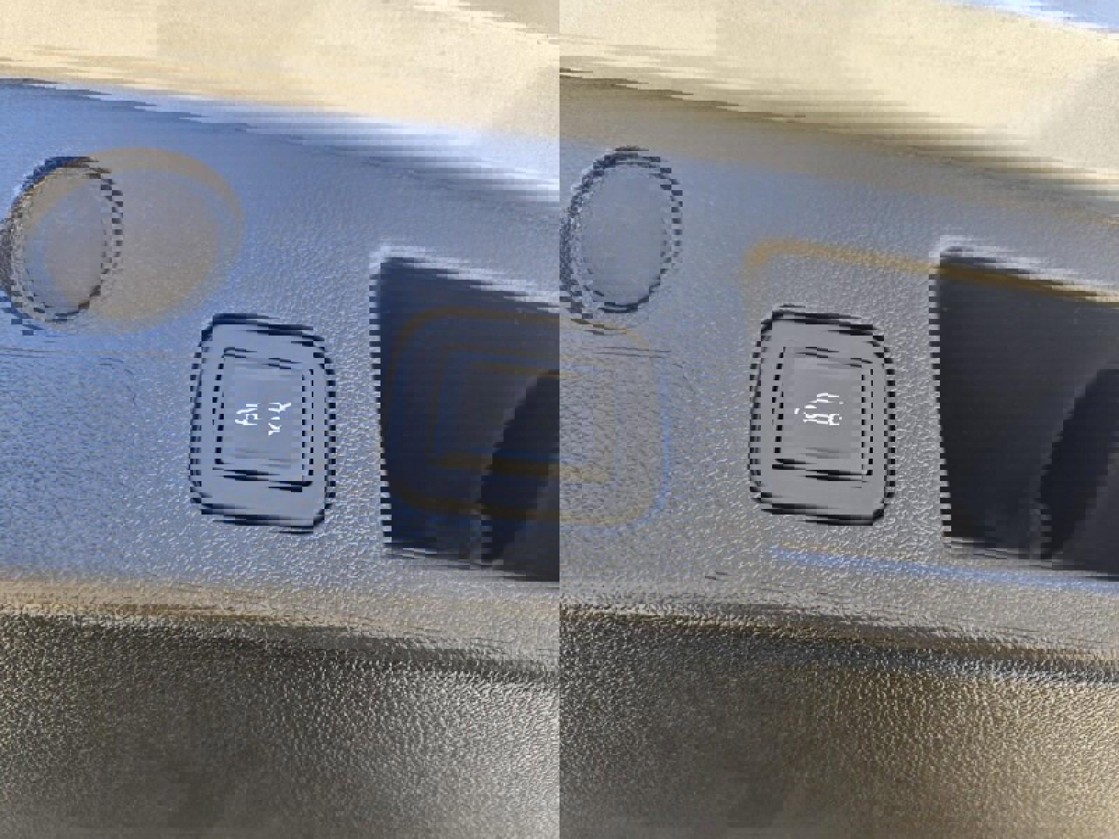 New 2026 GMC Terrain AT4 w/ Convenience Package III image 8