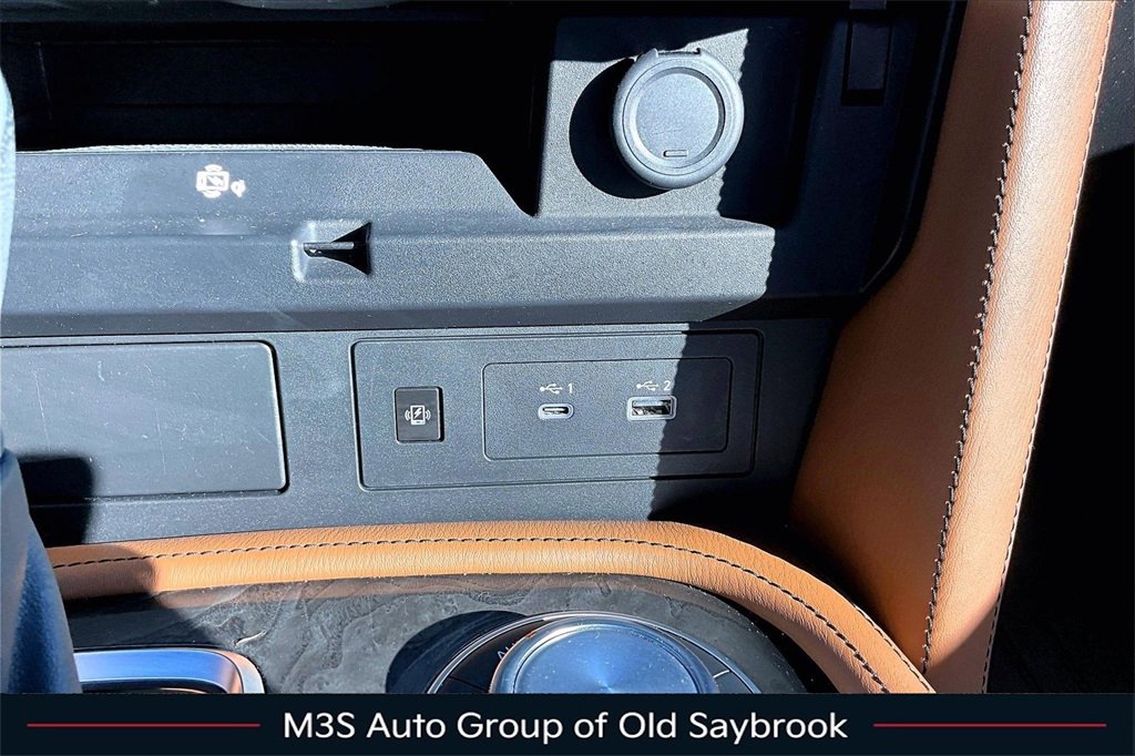 Used 2023 INFINITI QX80 Sensory w/ Cargo Package image 16