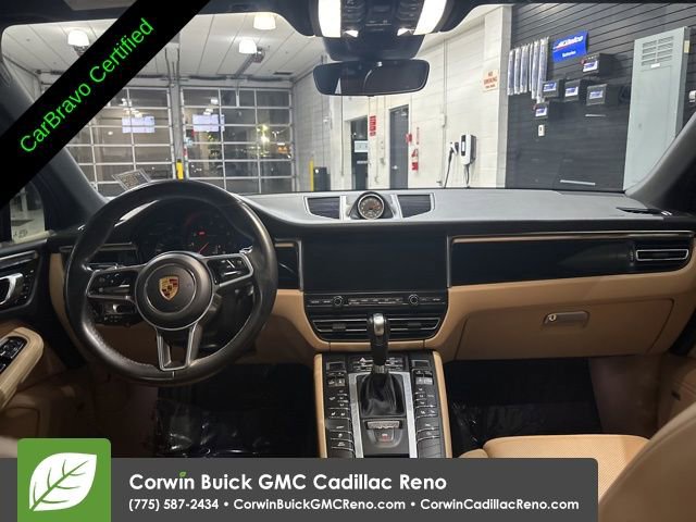 Used 2021 Porsche Macan AWD/4WD image 28