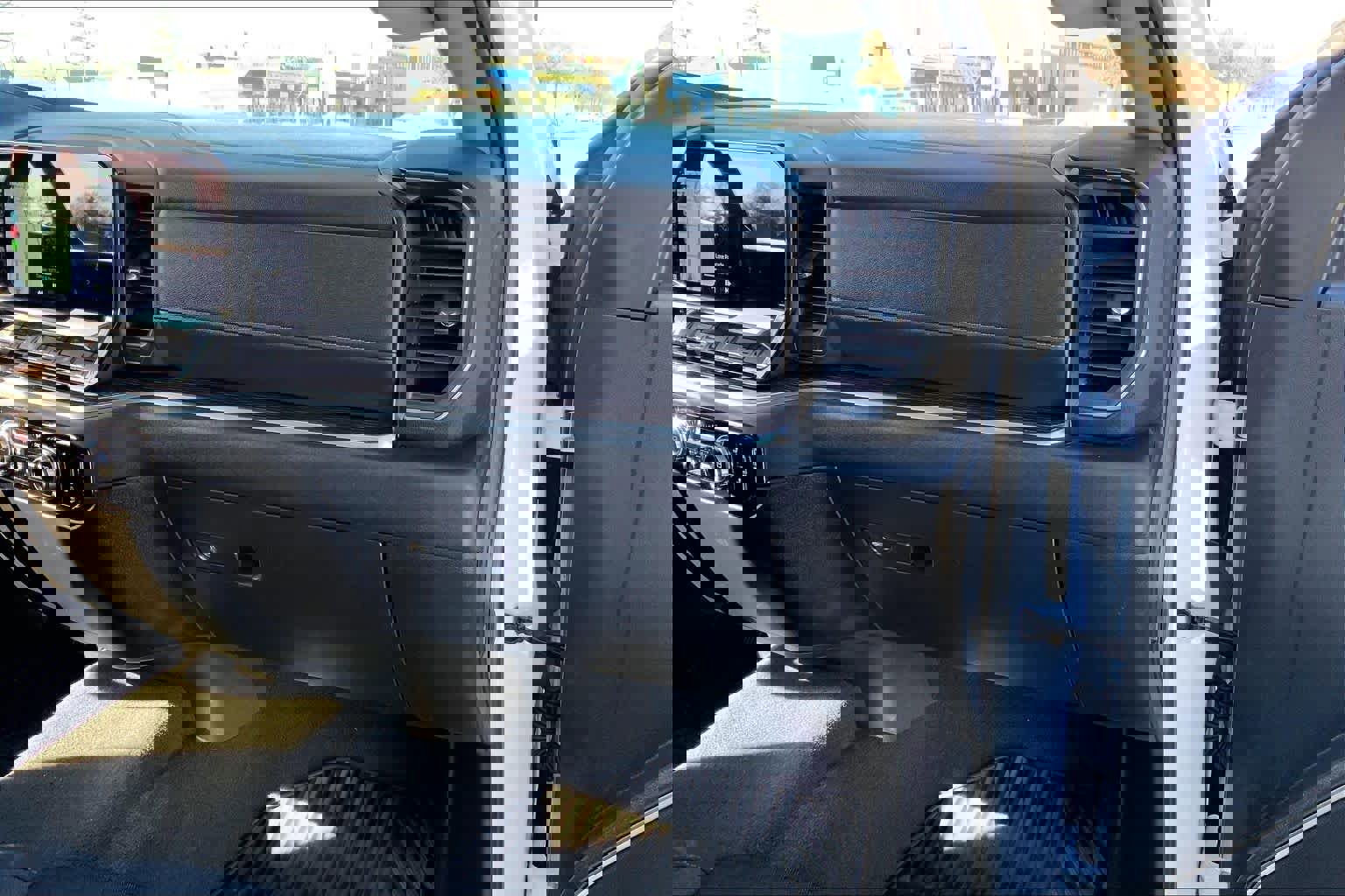 Used 2023 GMC Sierra 1500 Elevation image 15