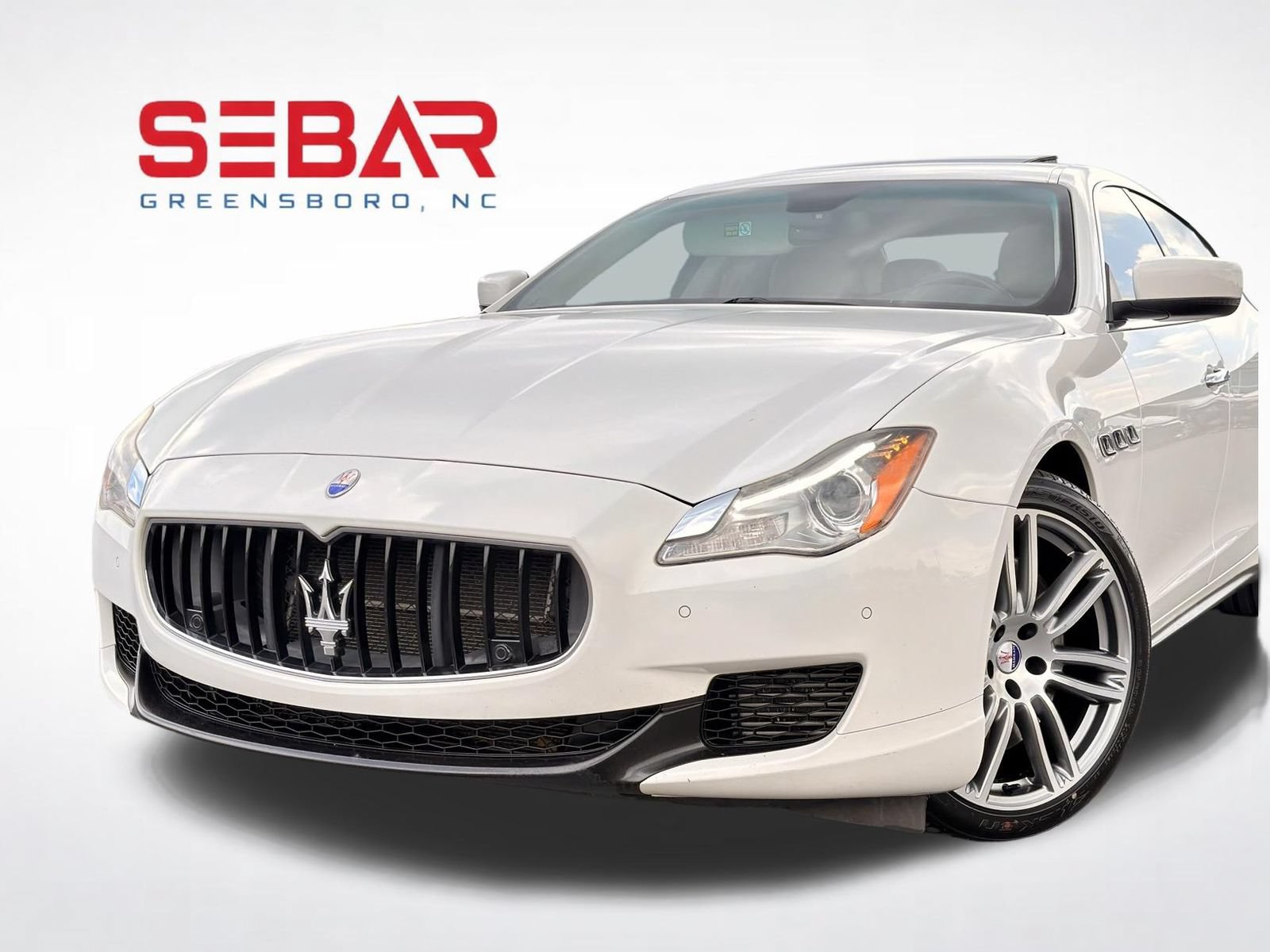 Used 2014 Maserati Quattroporte GTS RWD image 2