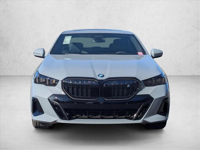 New 2026 BMW i5 eDrive40 image 5