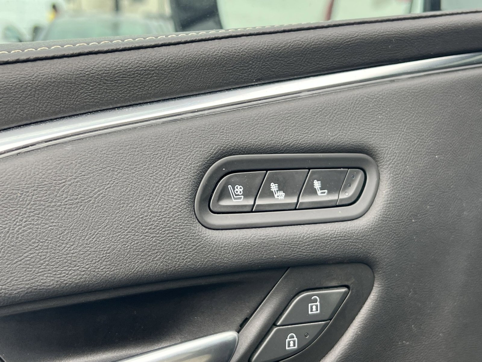 Used 2021 Cadillac Escalade Sport image 29