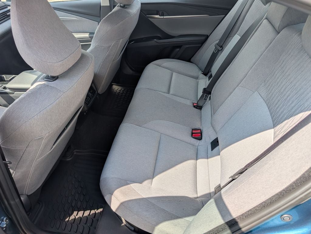 Used 2026 Toyota Camry LE w/ Convenience Package FWD image 5