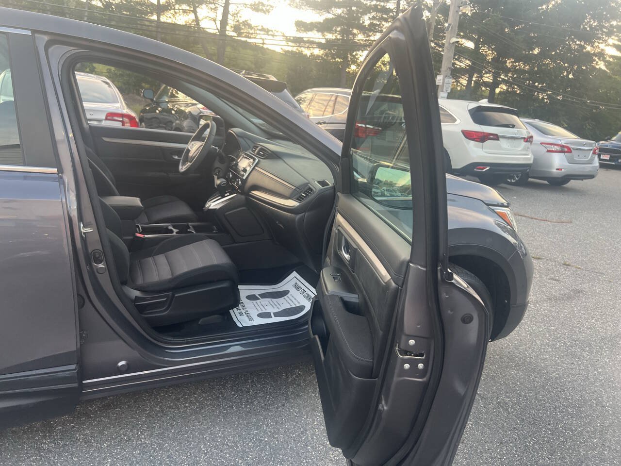 Used 2018 Honda CR-V LX image 11