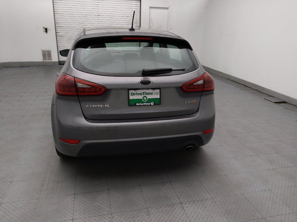 Used 2014 Kia Forte EX w/ EX Premium Package FWD image 6