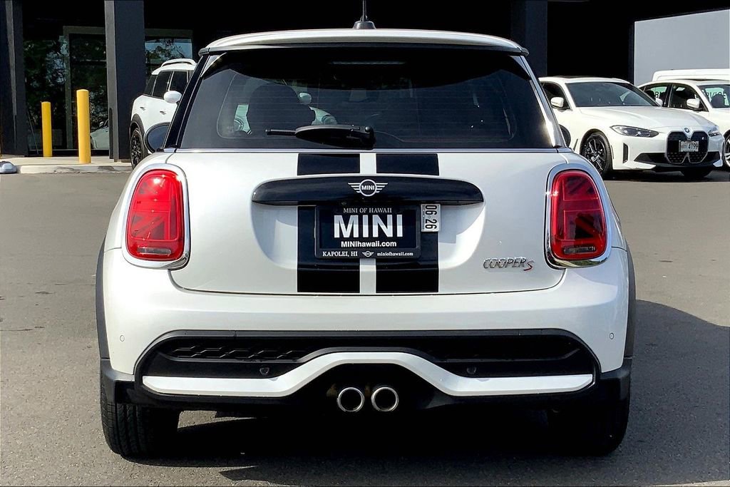 Certified 2024 MINI Cooper S FWD image 5