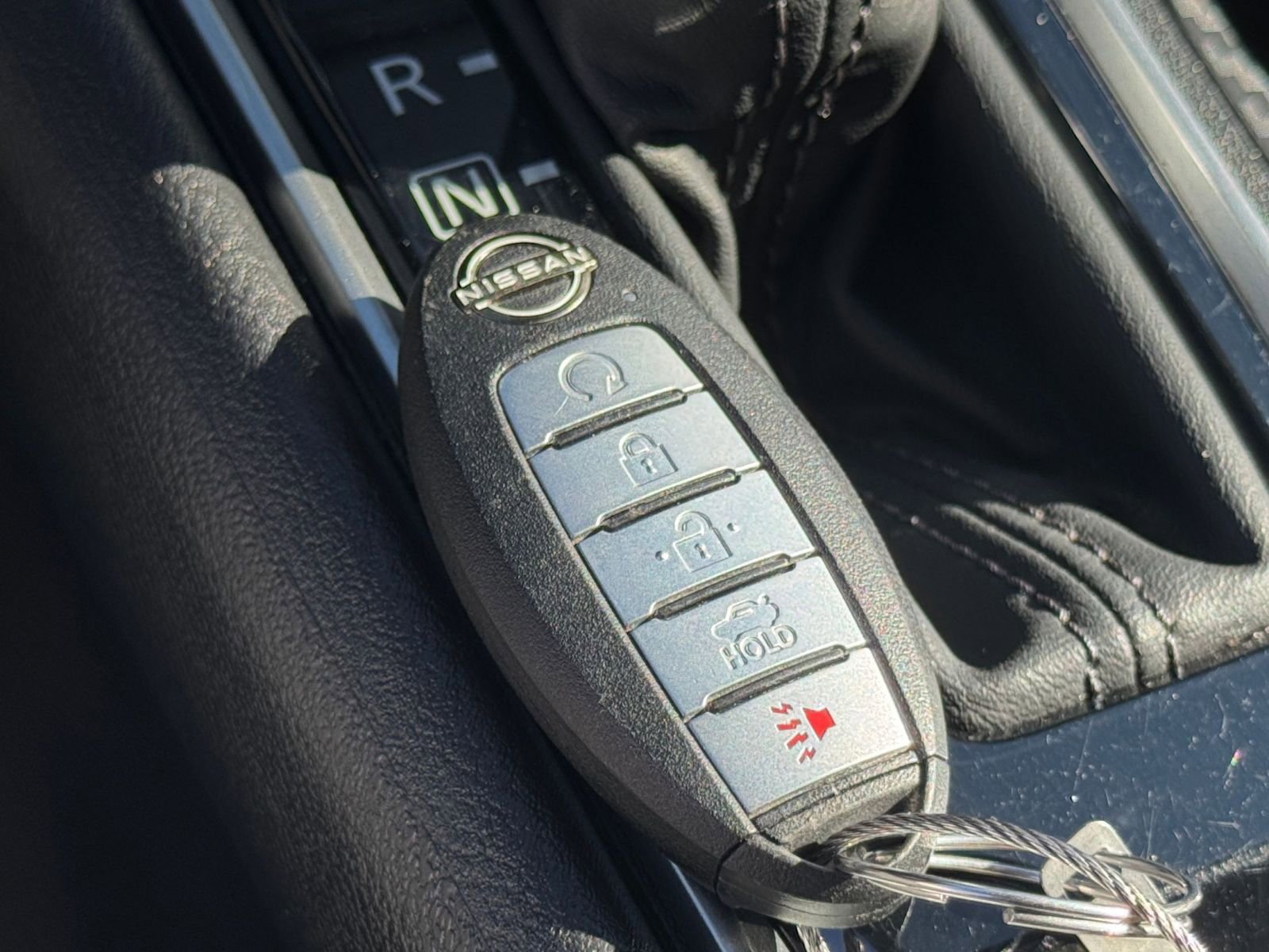 Used 2025 Nissan Altima 2.5 SV image 18