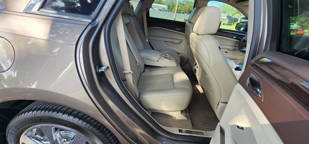 Used 2011 Cadillac SRX Performance image 30
